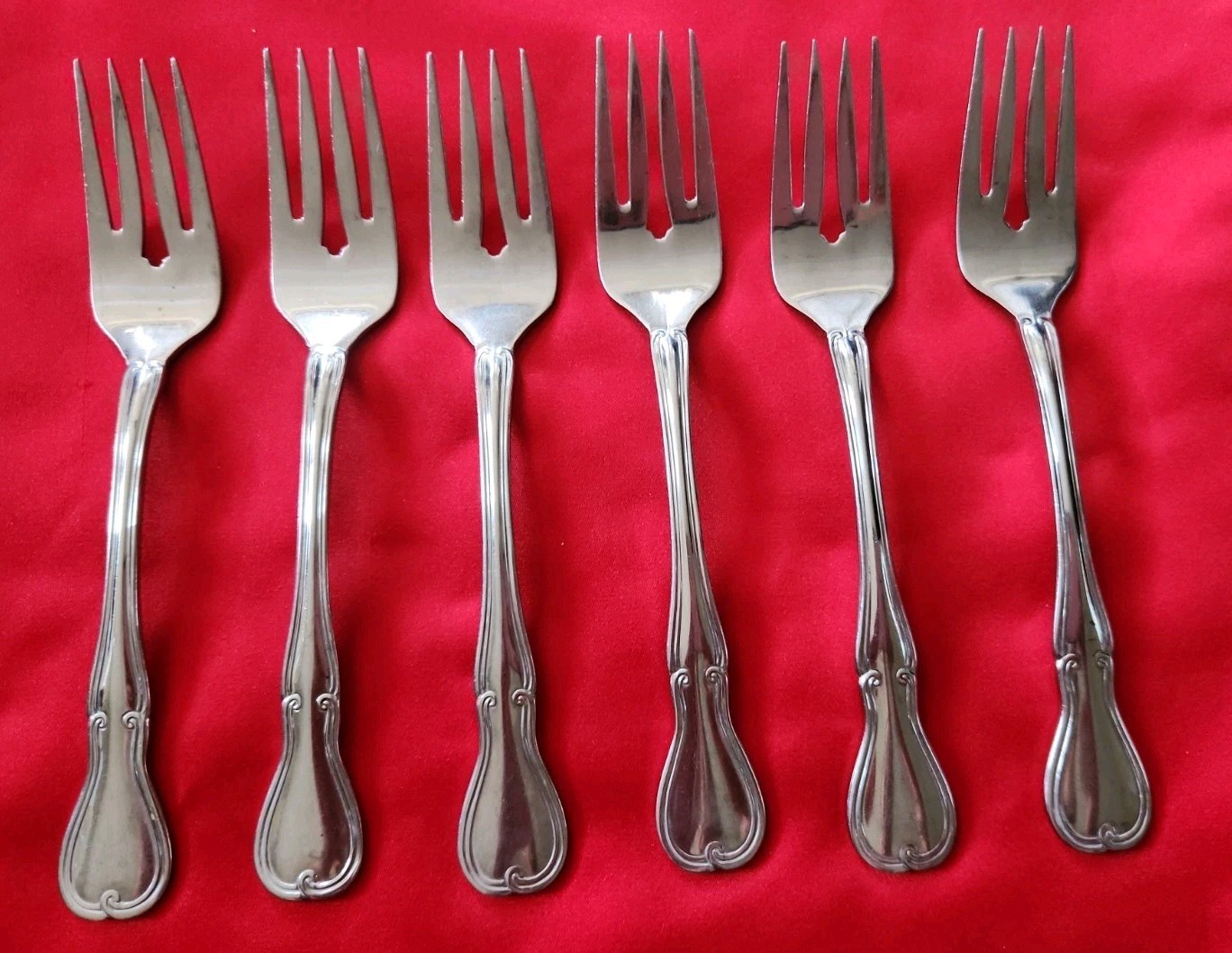 Lot of 6 Reed & Barton Stainless Flatware Regents Park Place Salad Forks