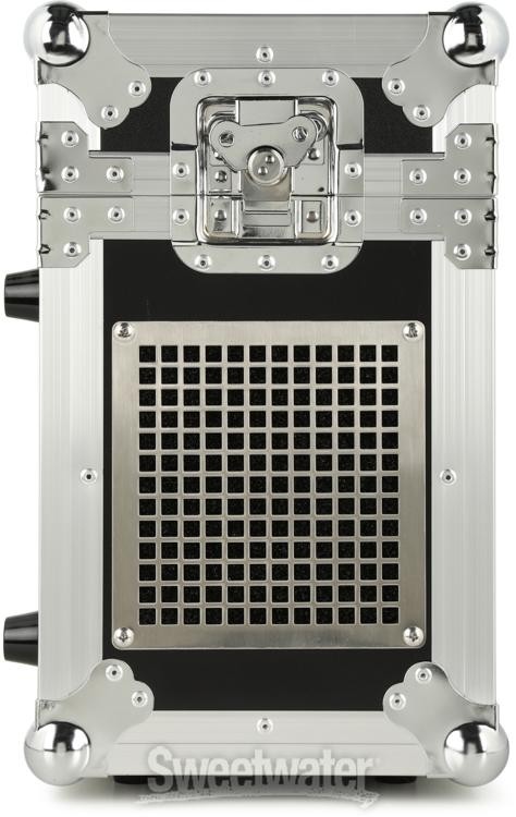 ADJ Entourage Faze Machine with Built-in Flight Case