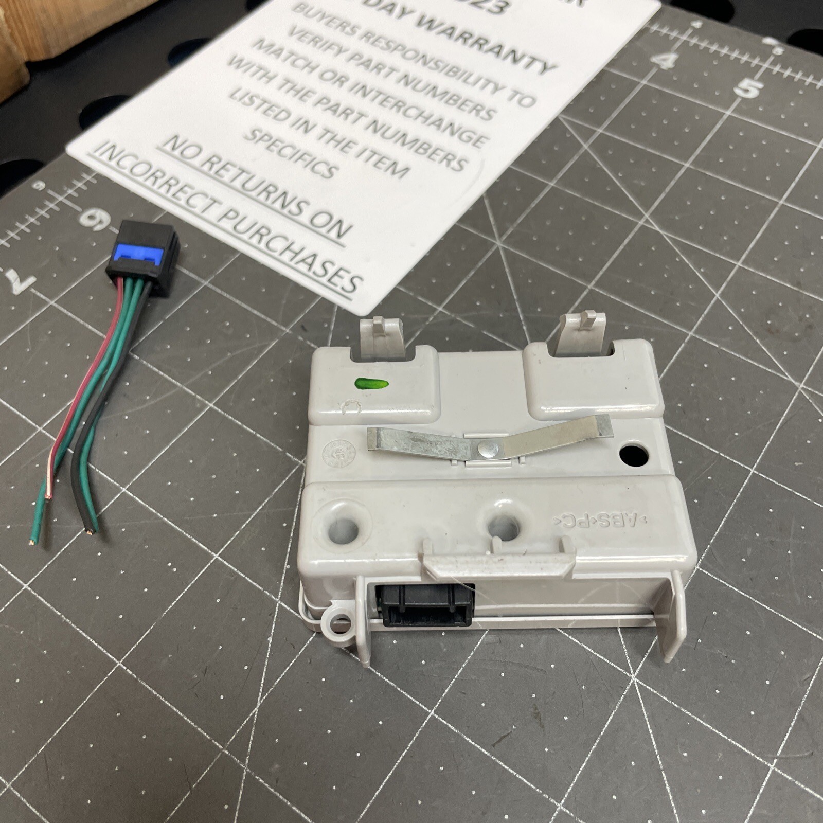 GM Anti-Theft Control Module Theft-Locking keyless Entry Module 15912630