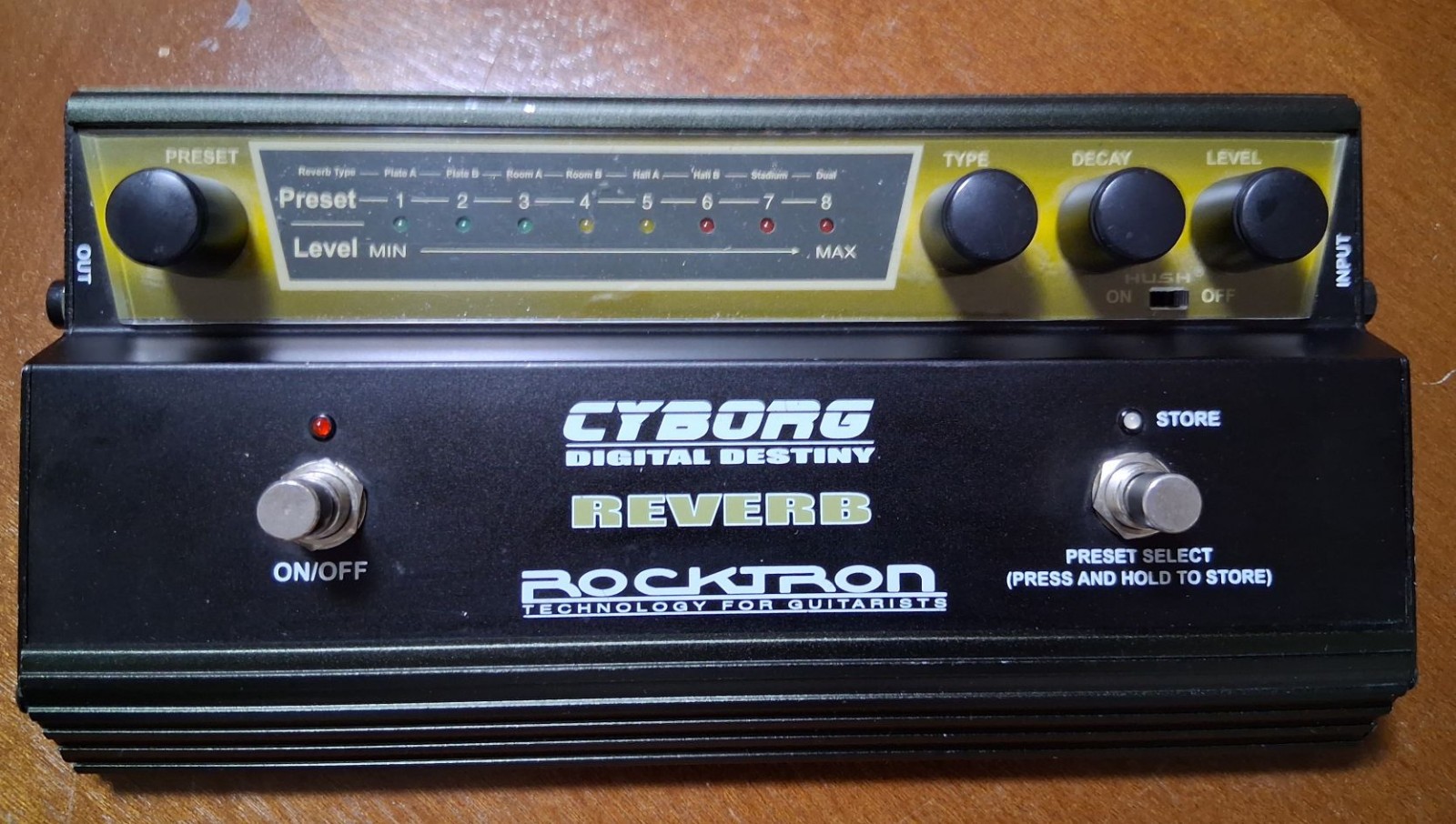 ROCKTRON CYBORG REVERB WITH POWER SUPPLY