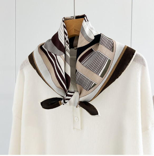 Coil Print 70% Cashmere 30% Silk Neckerchief Scarf 26'' Shawl Bandanna wrap new