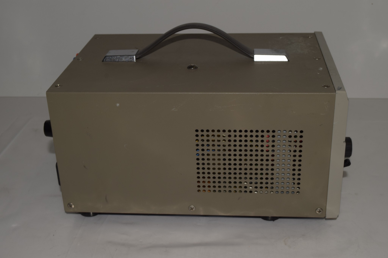 CRG PRECISION LAB POWER SUPPLY (XHE5)