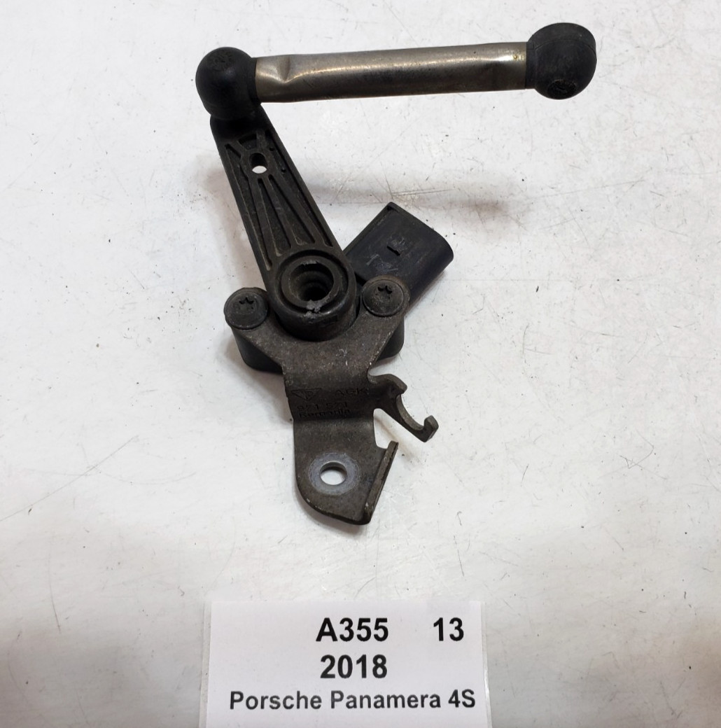 ✅ 17-23 OEM Porsche Panamera 4S 971 Rear Left Driver Height Level Module