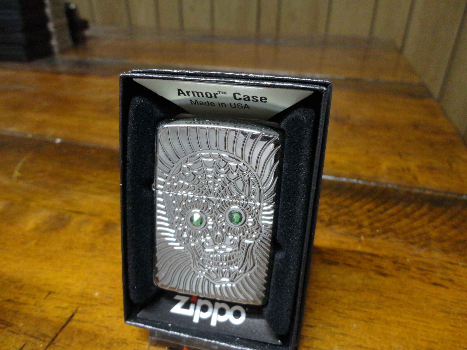 SUGAR SKULL GREEN CRYSTAL EYES ARMOR ZIPPO LIGHTER MINT IN BOX