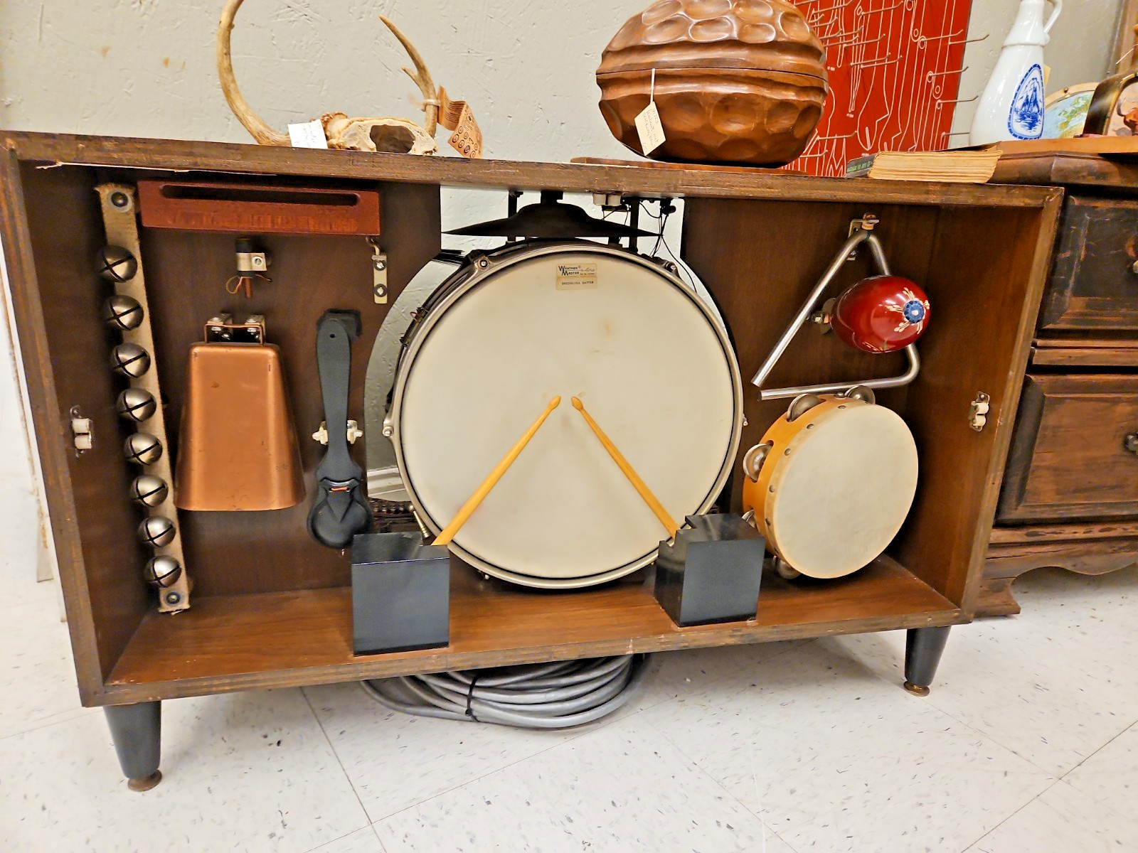 Vintage 1970s Artisan Band Box Automated 10 Instrument Mechanical Music Maker