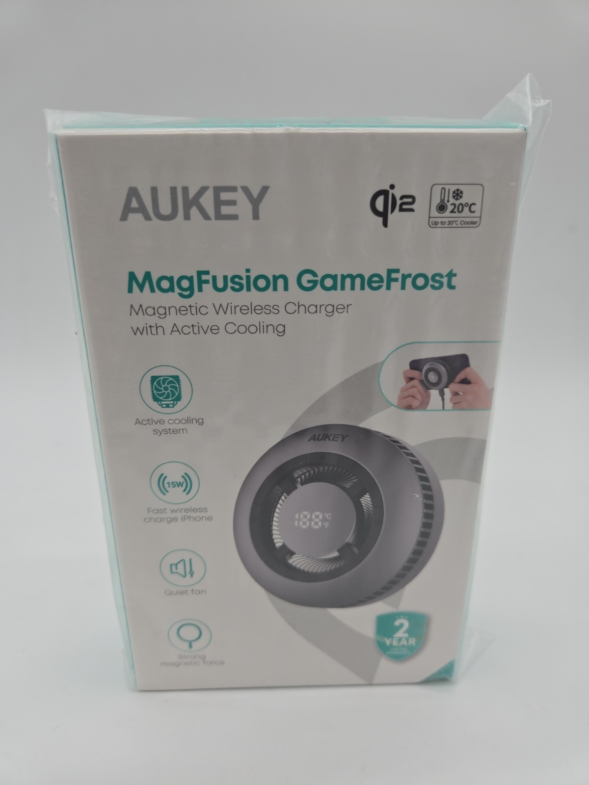 AUKEY MagFusion GameFrost Qi2 Active Cooling Wireless Charging Pad LC-G10