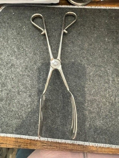 Vintage Style Cake Serving Tongs 10"