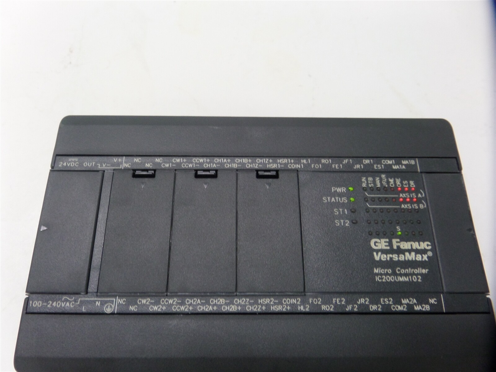 GE Fanuc VersaMax Micro Controller IC200UMM102
