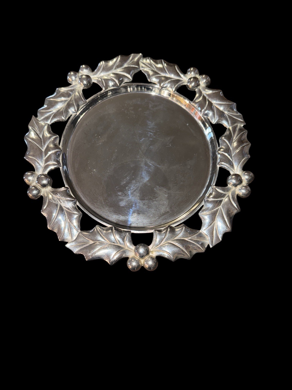 VTG INT Silver Company Holly & Berries Trivet 9” Silverplate Candle Holder