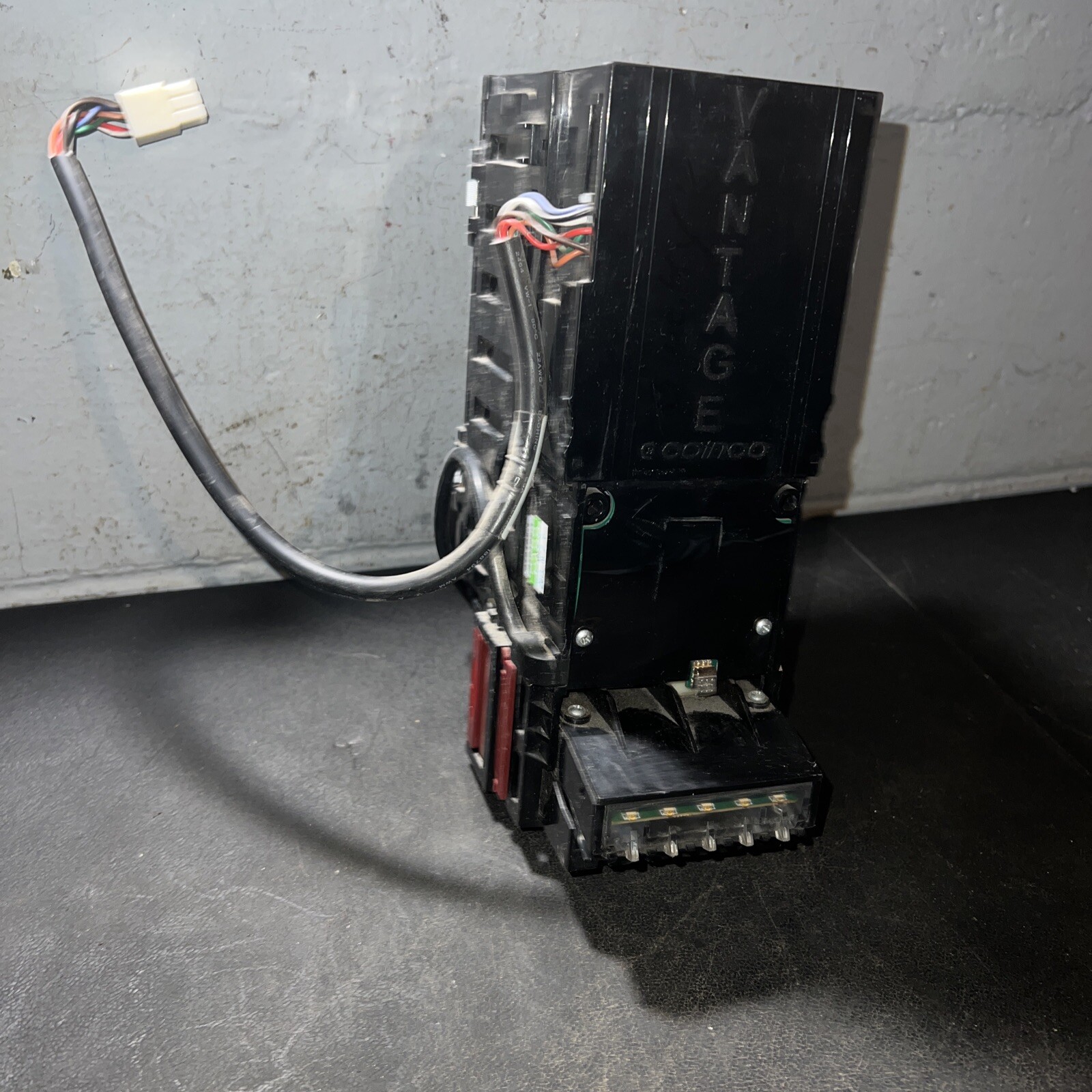 Coinco Vantage VL61B44US00 110/24 Volt Bill Validator (UNTESTED)