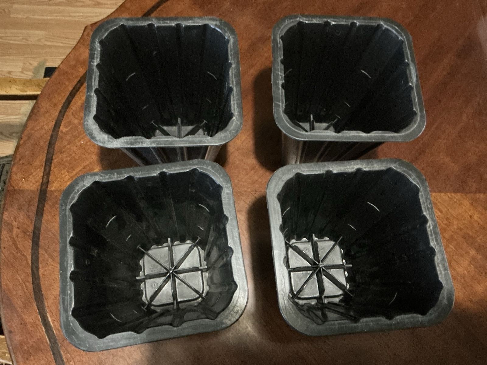 8 Inch Bed Risers 4-Pack Durable Heavy Duty Construction Ensures Black Accessory