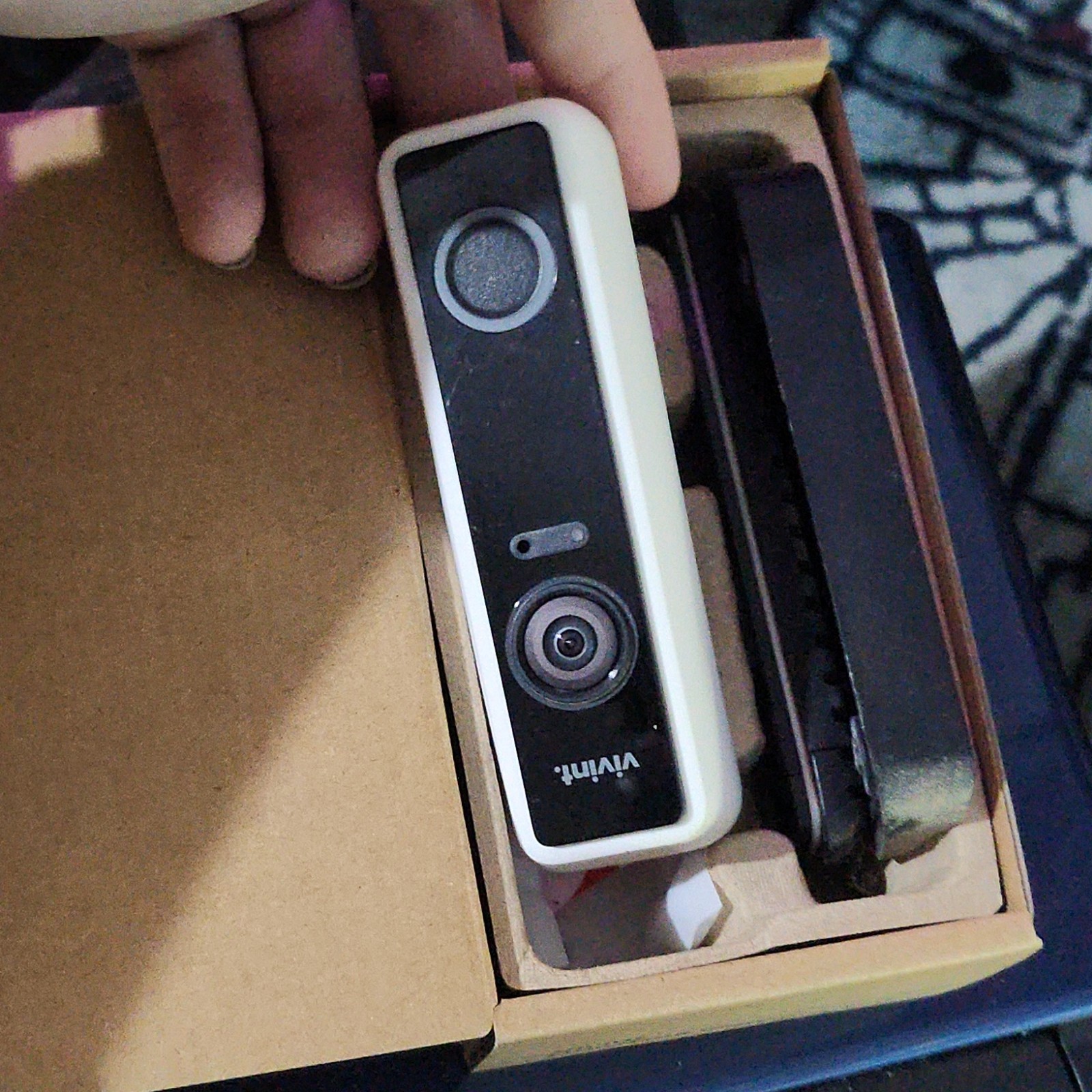 LOWBALLS ACEPTED Vivint Doorbell Camera Pro Gen 2