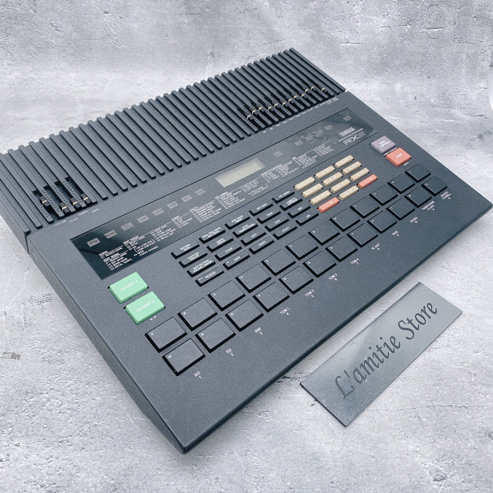 YAMAHA RX5 Digital Rhythm Programmer Drum Machine MIDI Sequencer Black RX 5 JP