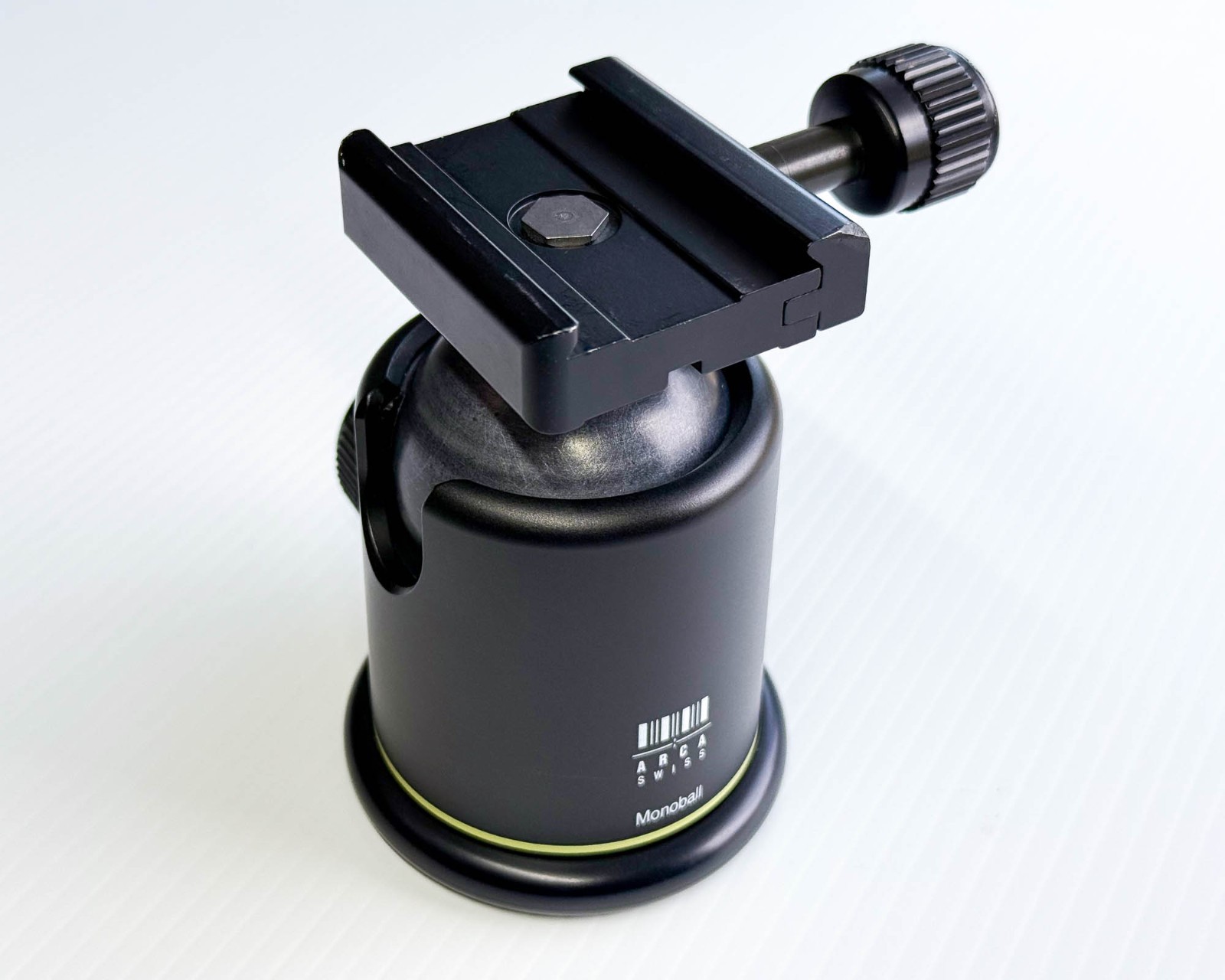 Arca Swiss B1e QS Monoball Heavy Duty Tripod Ball Head, Supports Up To 90 pounds