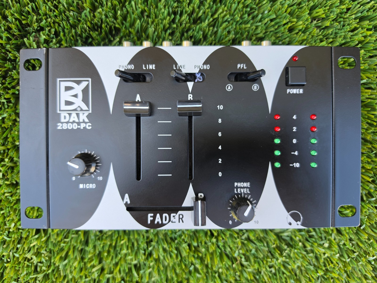 DAK 2800-pc Phono Preamp Interface Mixer
