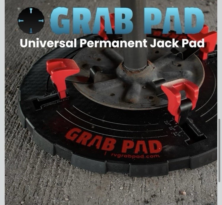 4Mavericks Universal RV/Trailer Permanent Jack Pad- Grab Pad /Large (1 Box- Set)