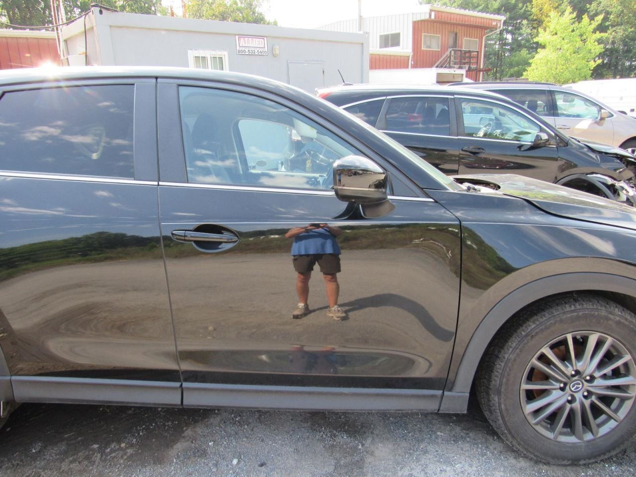 CX-5 2019 Glove Box 1071790