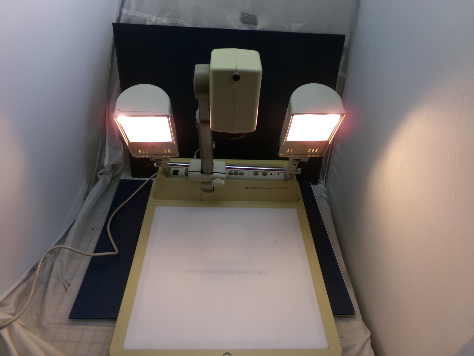 ELMO EV-308 VISUAL PRESENTER MAGNIFIER, DOCUMENT CAMERA