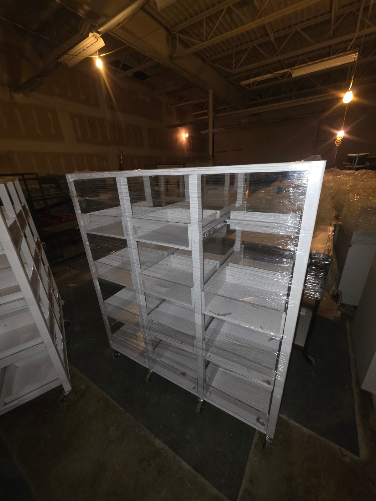 Cart Metal Commercial Warehouse 23 Drawers front drawers plexi Glass wheel's