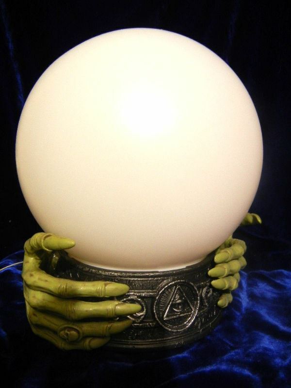 ANIMATED WITCH FORTUNE TELLER MAGICAL GLOBE HALLOWEEN PROP - TALKS - SWIRL LITE