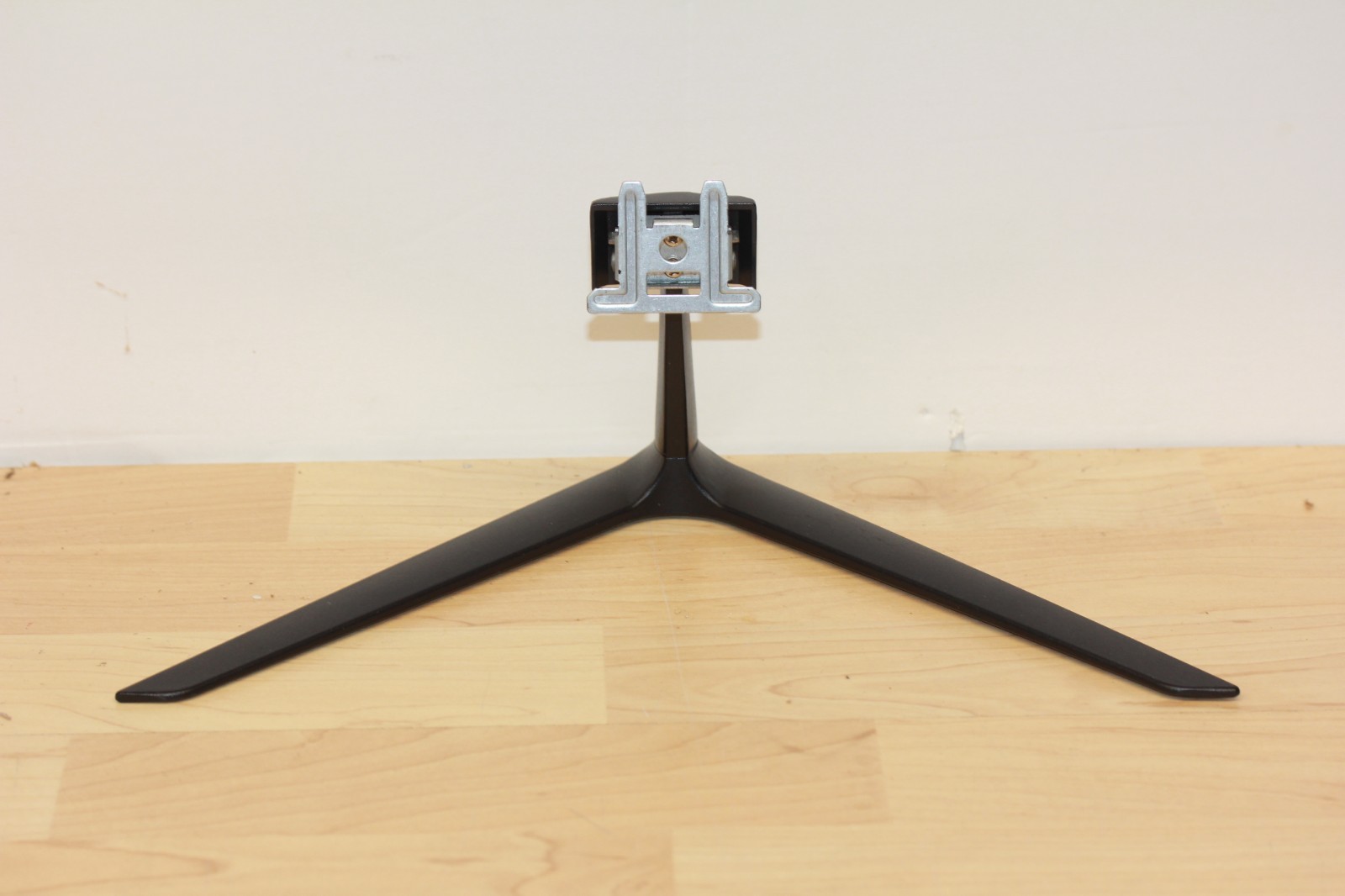 Monitor stand for Element EM2FPAB24B