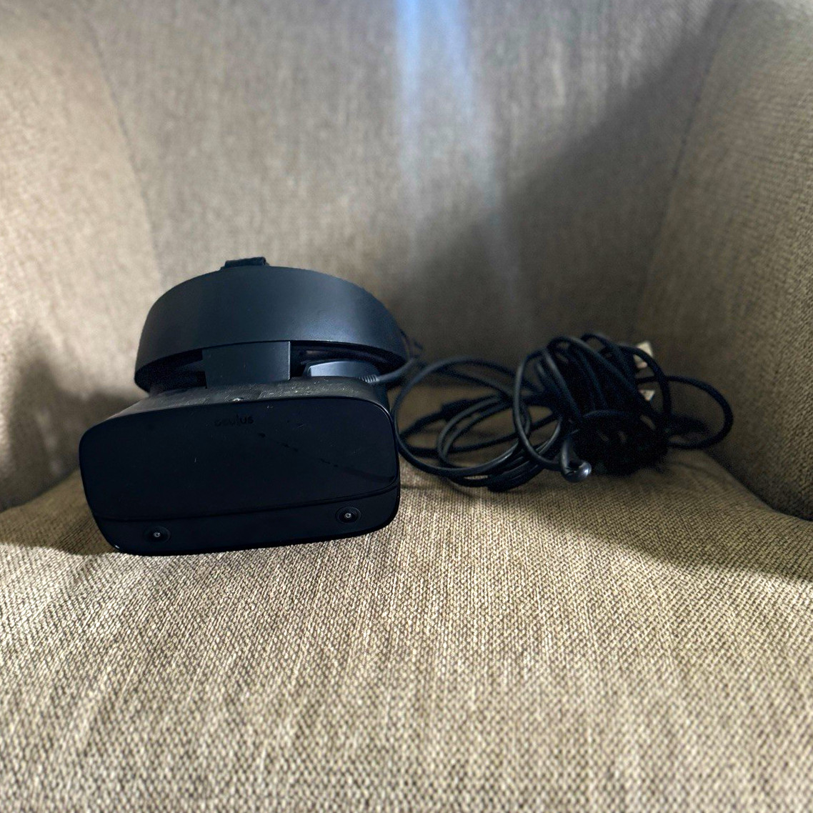 Oculus Rift S VR Headset -Black / Touch Controllers