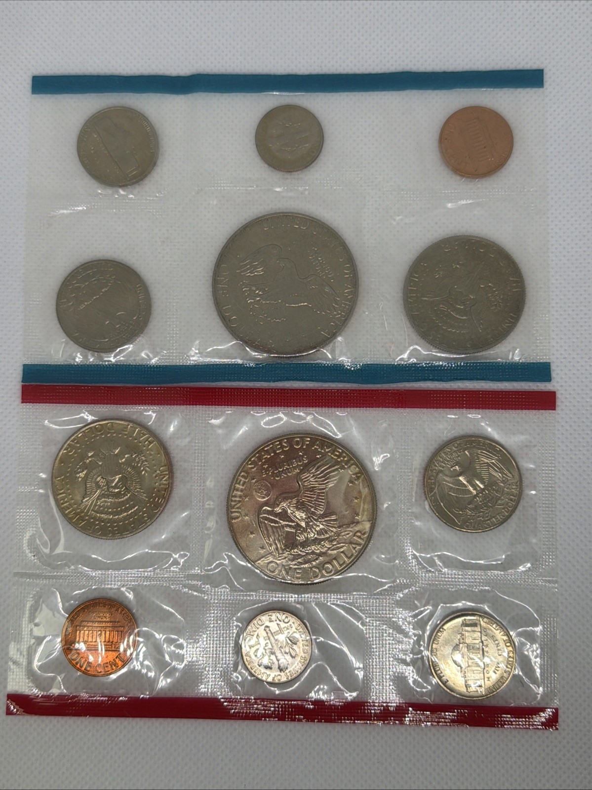 US Mint Unc Coin Sets P & D Sealed in Cello in Env 1977