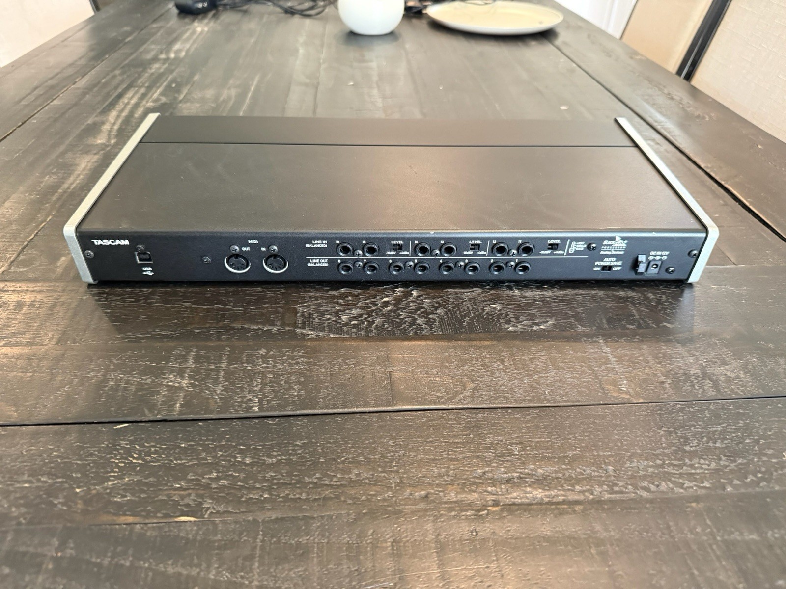 Tascam US-16x08 USB Audio Interface