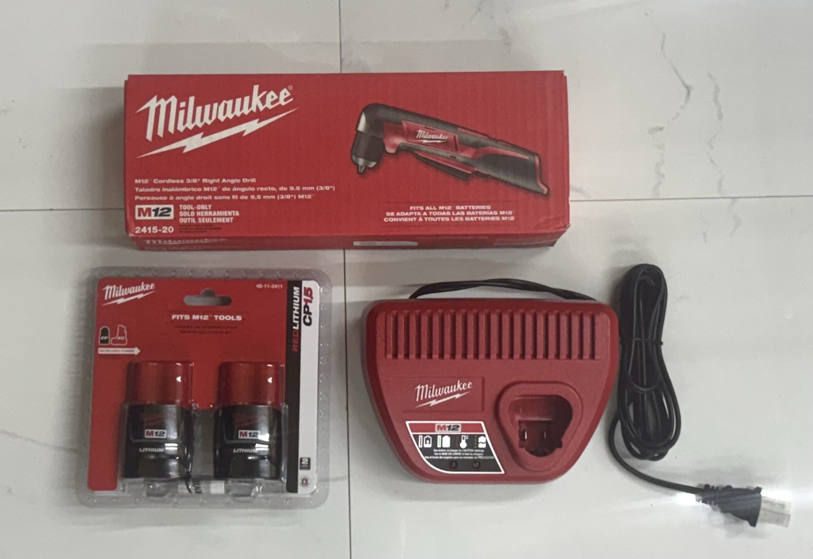 New Milwaukee 2415-20 M12 3/8” Right Angle Drill/Driver kit (2)1.5ah Batteries