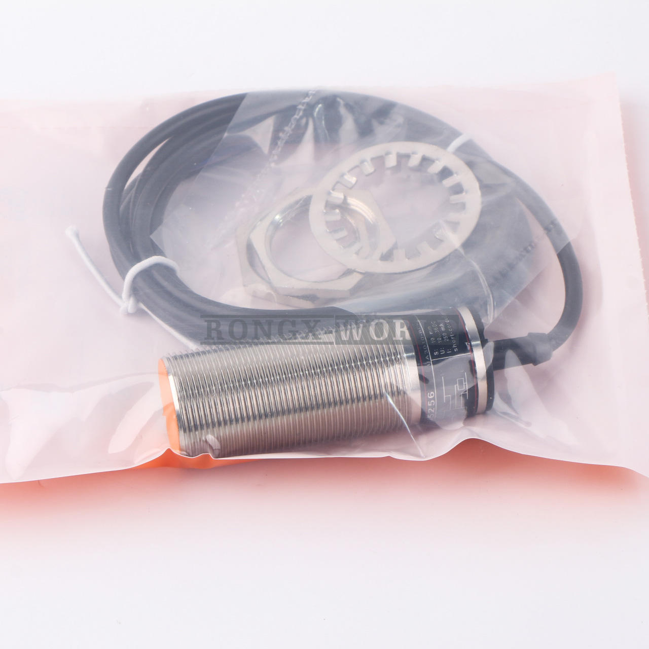 ONE New For IFM II5256 IIA3010-BPKG Proximity Switch