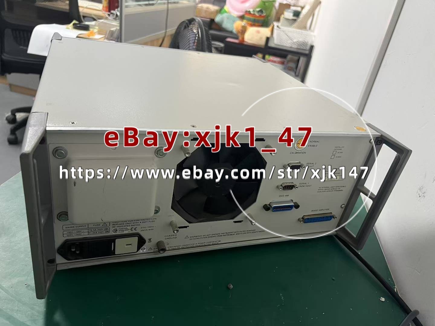 FLUKE 5500A Machine Calibrator FLUKE 5500A FLUKE 5500A