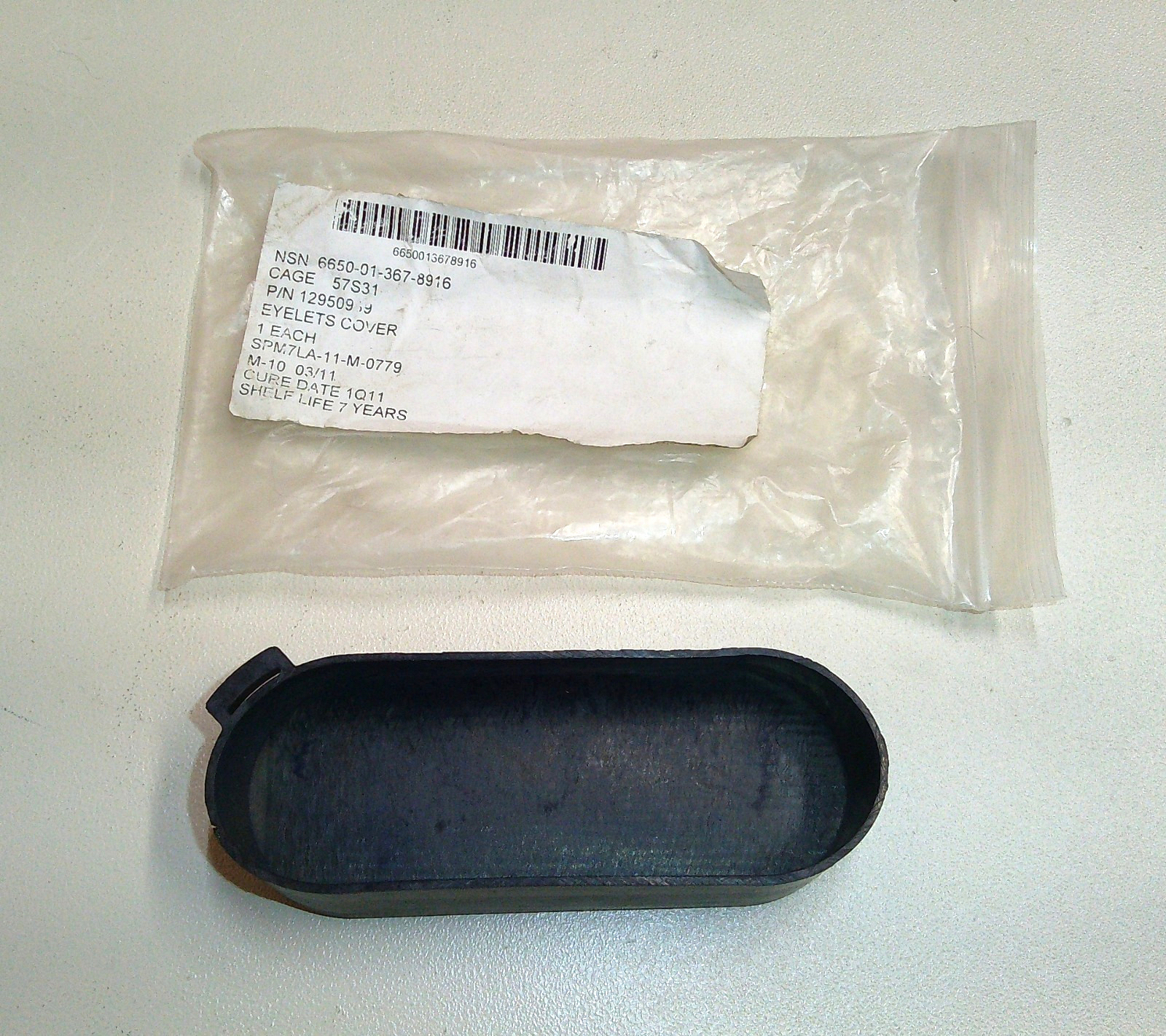 US Military Issue M22 Binocular Eye Lens Dust Cover NSN 6650-01-367-8916
