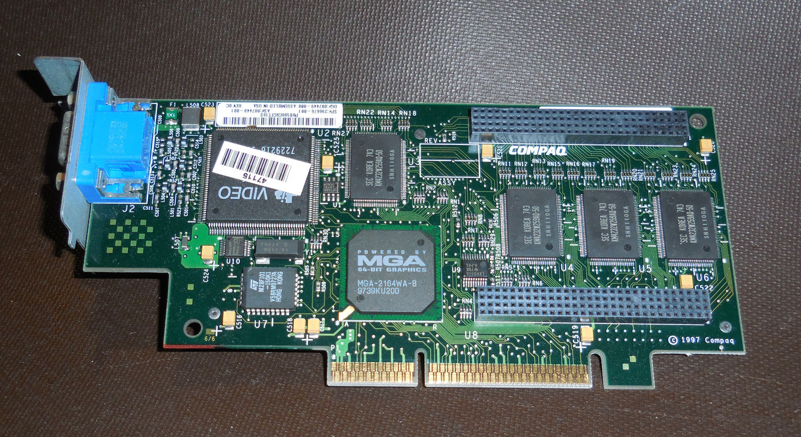 Compaq VGA Video Card ©1997 64 Bit Graphics SP#:296676 AS#:007448-001 DG#:007449