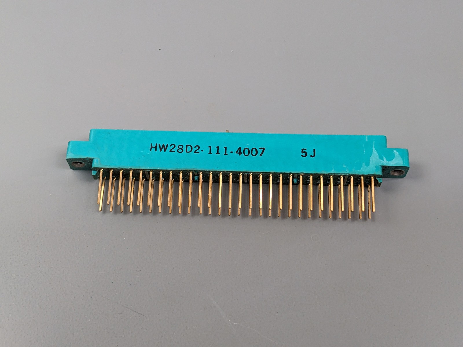 (2) HW28D2-111-4007 Card Edge Connectors 0.125in Spacing 56 Pin, Winchester