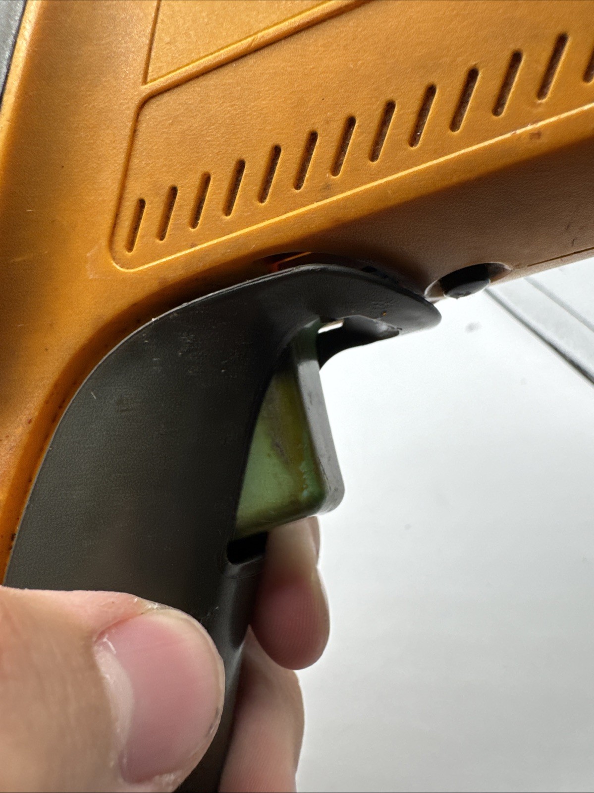 Fluke 63 IR Thermometer Tested Includes Battery