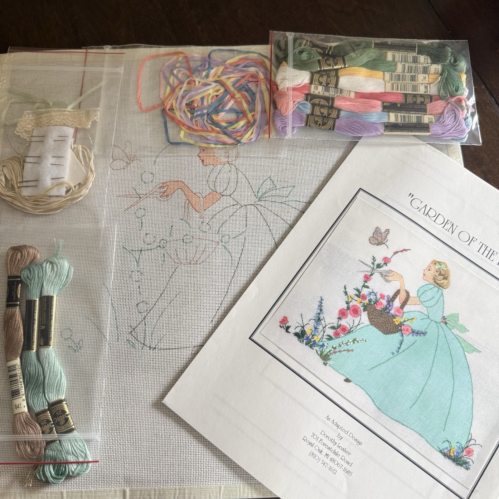 Dorothy Lesher Garden of the Past Needlepoint Kit Canvas Fibers & Instructions