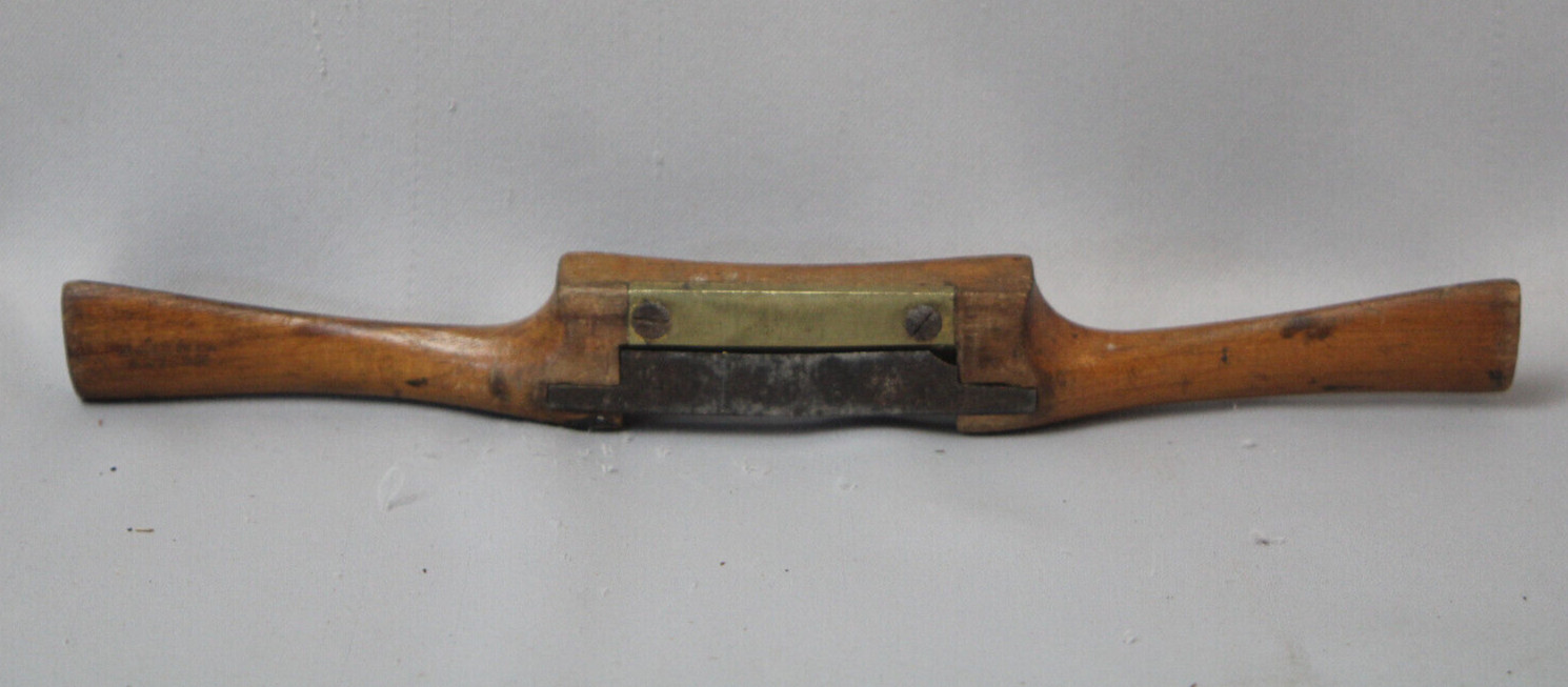 Fine Antique Primitive Adjustable  2-1/4" Spoke Shave INV#WH301