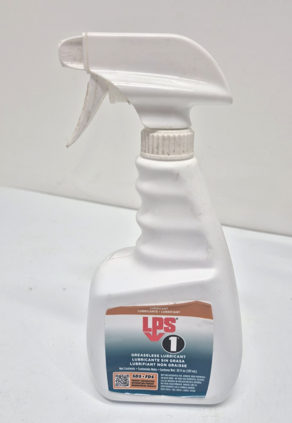 LPS 1 00122 Greaseless Amber Penetrating Lubricant 20 oz 5 Trigger Spray Bottle