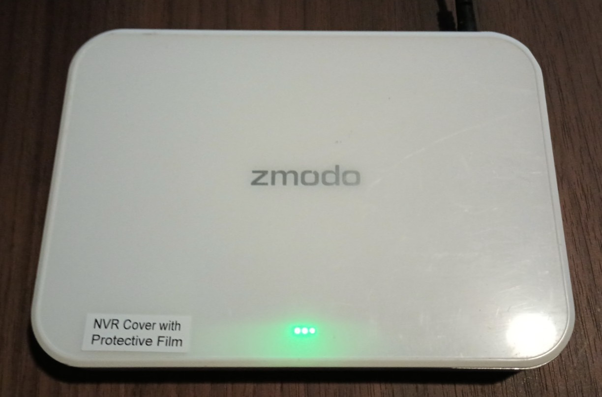 Zmodo  ZP-NL18  1080P HD NVR 500GB for Wireless Cameras Powers on but Untested