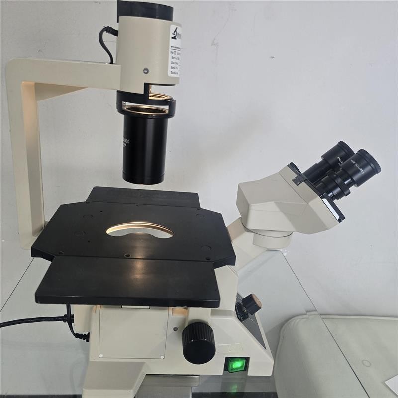 Olympus CK2 Inverted Trinocular Microscope W/ULWCD 0.30 Condenser -35