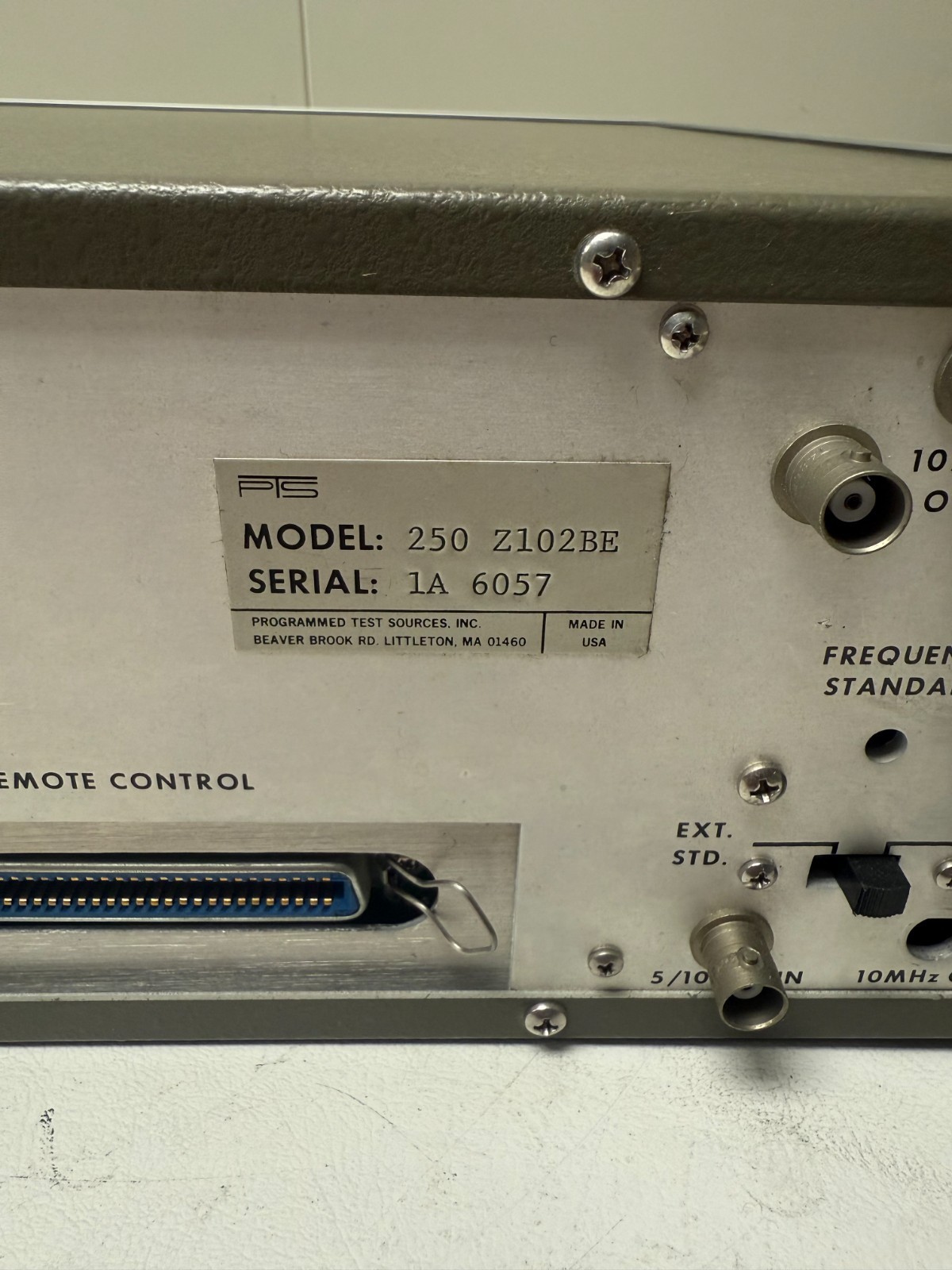 PTS 250 Frequency Synthesizer