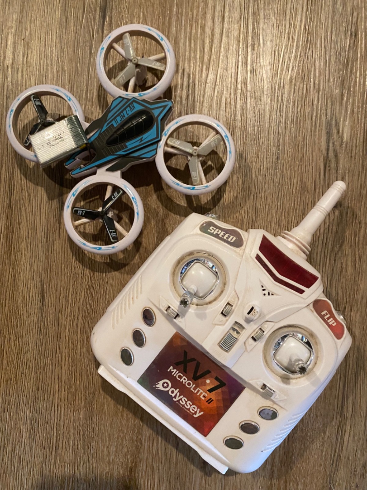XV 7 Odyssey Microlite Toy Beginnger Drone with Battery & Controller EUC