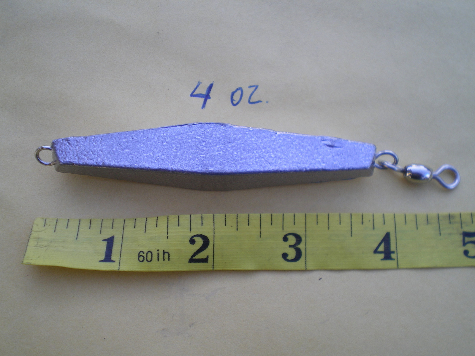 5 PCS. DIAMOND STYLE  JIG LURE, 4 OZ. W/#1/0 SWIVEL & STAINLESS STEEL WIRE EYE