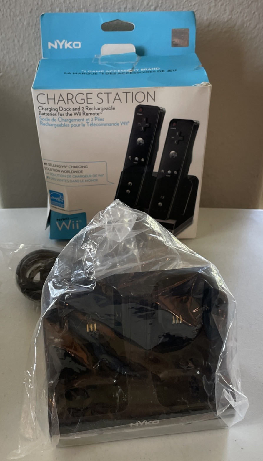 NYKO Charge Station Dual Dock For Nintendo Wii 87016-A50 Black NEW OPEN BOX
