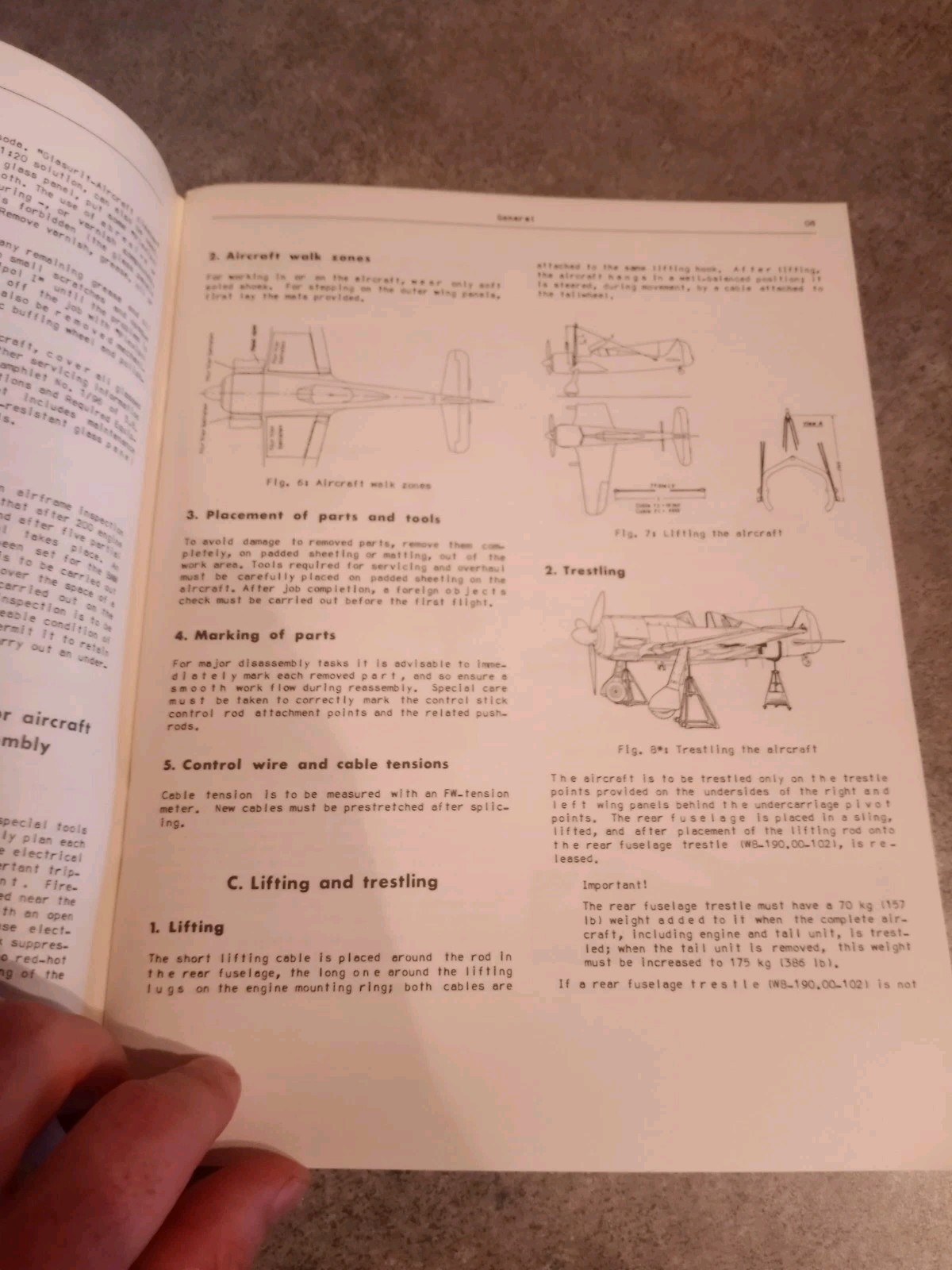 Valkyrie Publications Focke-Wulf Fw 190 A-8 Aircraft Handbook 1974 WW2 Reprint