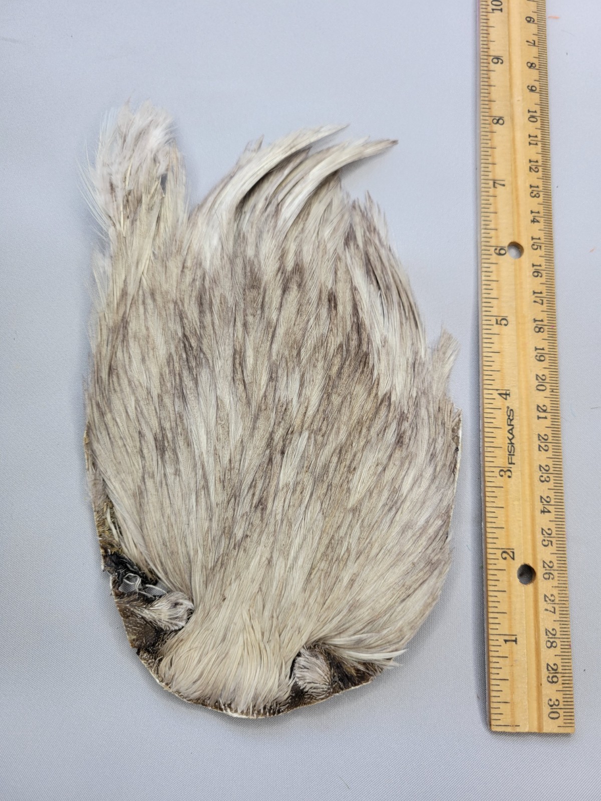 Lot 138,  Top Quality  DUN  India Rooster Streamer Neck Cape Feathers