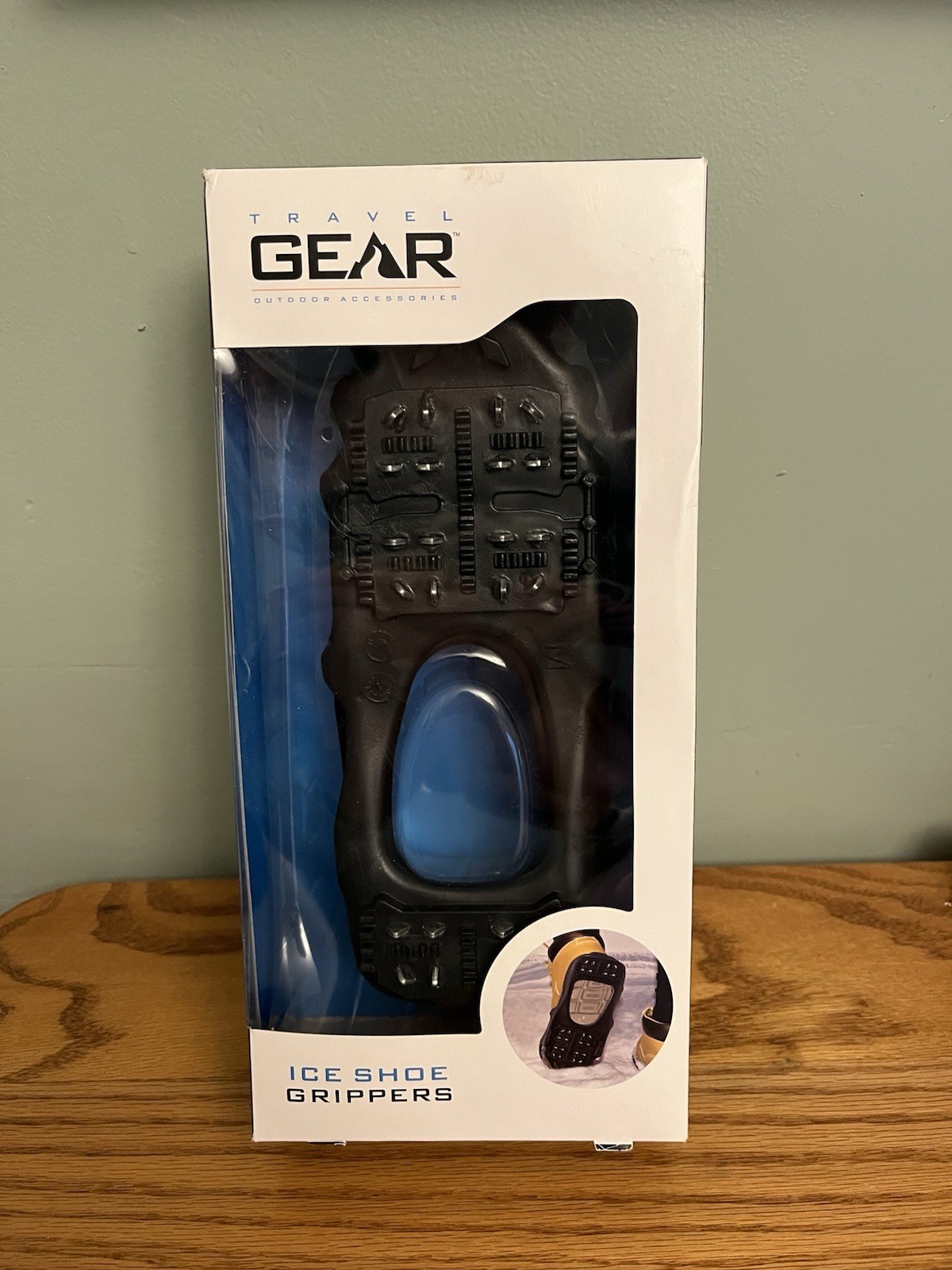 Travel Gear Ice Shoe Grippers Size Medium Black New NIB
