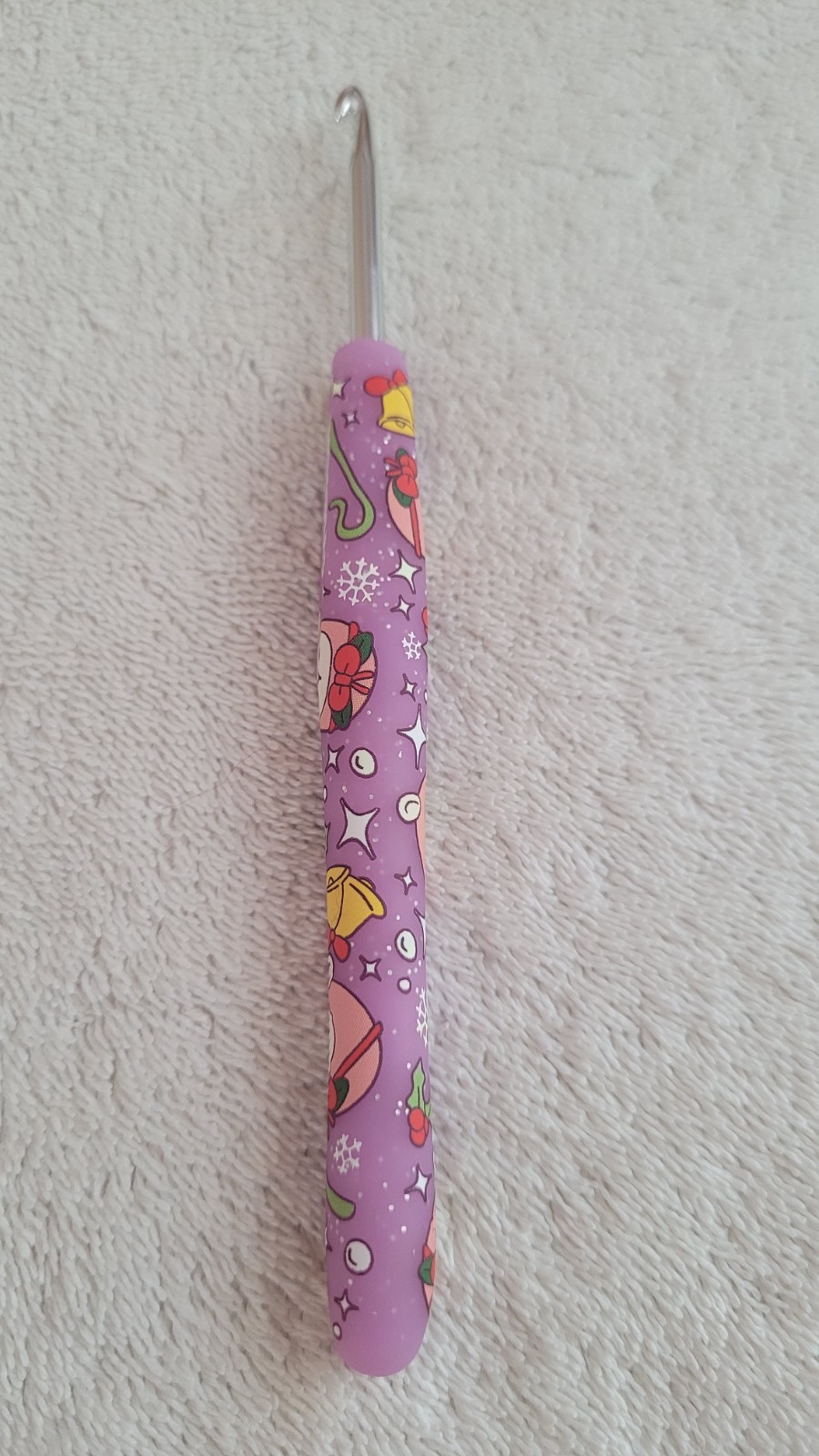 Preowned Ronnie the Lamb Wooble Ergonomic Crochet Hook
