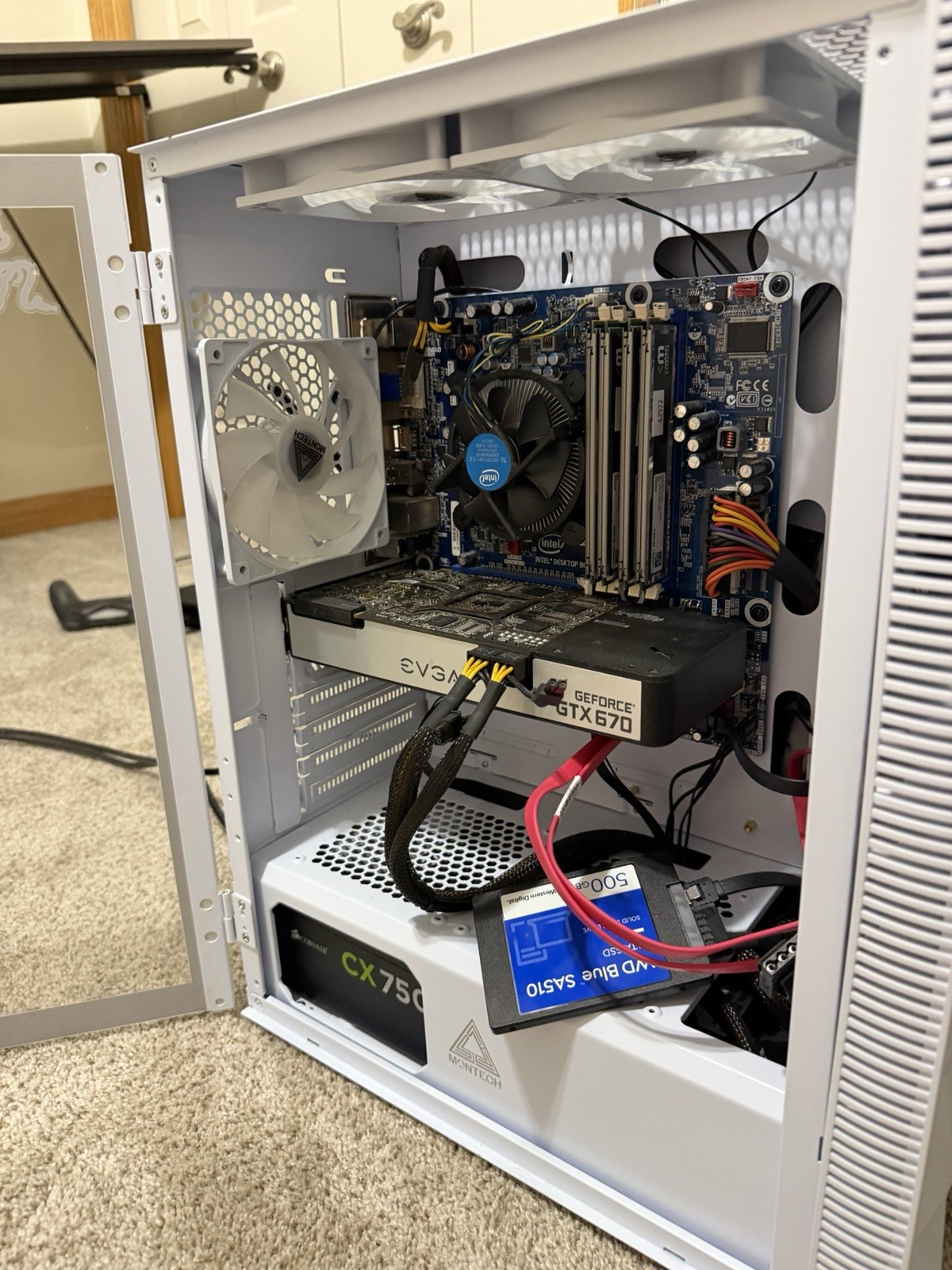 EVGA NVIDIA GeForce GTX 670 PCI Express Graphics Card, Multi-Monitor Support