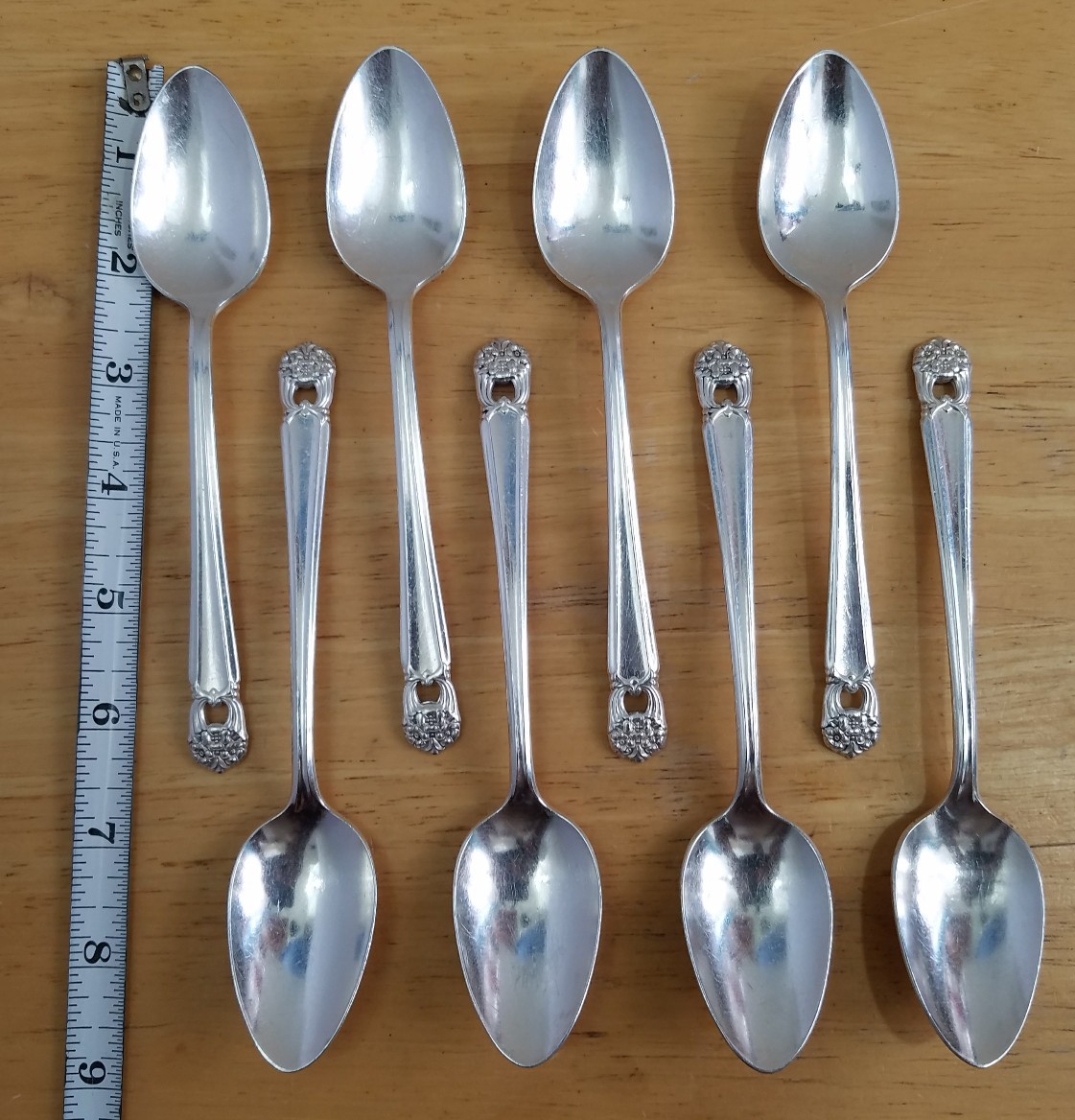 LOT OF 8 👌 VTG 1847 ROGERS c1941 ETERNALLY YOURS 🥰  SILVERPLATED TEASPOONS